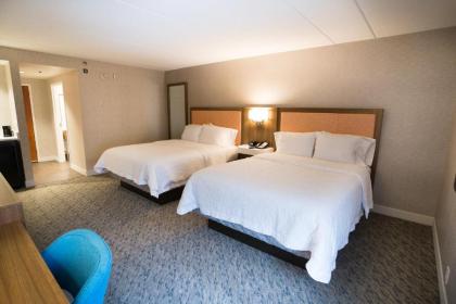 Hampton Inn Clarks Summit - image 13