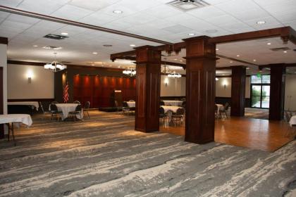 Best Western Plus Clarks Summit Scranton Hotel - image 13