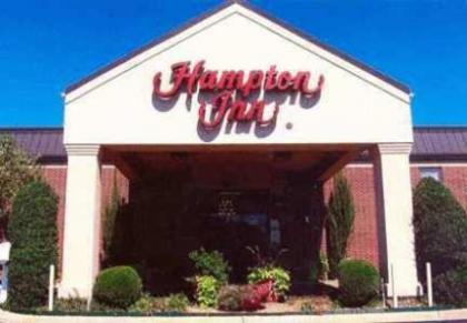 Hampton Inn Clarksville Clarksville