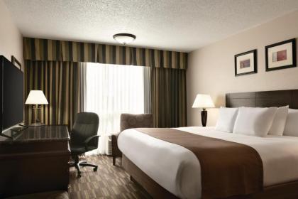 Radisson Hotel Louisville North - image 13