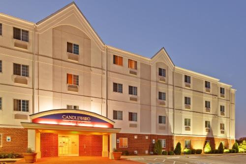 Candlewood Suites Clarksville - main image