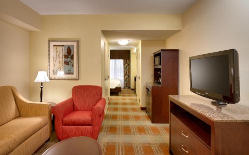 Hilton Garden Inn Clarksville - image 3