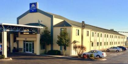 Americas Best Value Inn Clarksville - image 2