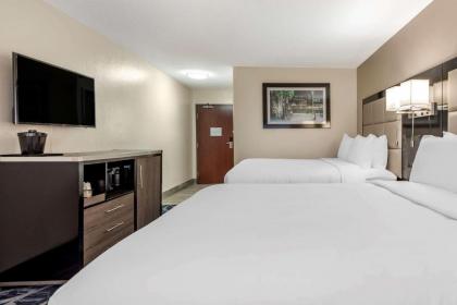 Comfort Inn & Suites Liverpool NY - image 11