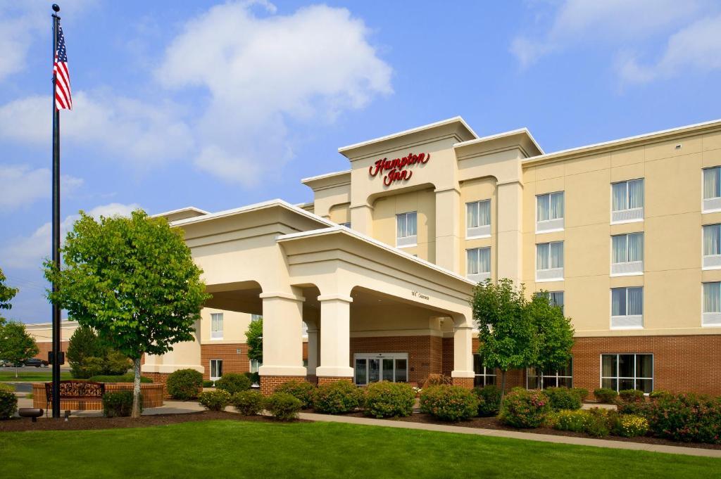 Hampton Inn Syracuse Clay - main image