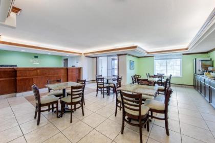 Quality Inn & Suites - image 11