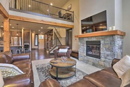 Luxurious Suncadia Resort Retreat with Hot Tub! - image 11