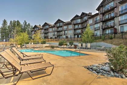 Condo with Outdoor Heated Pool and Hot Tub Access - image 16