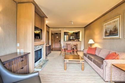 Condo with Outdoor Heated Pool and Hot Tub Access - image 5