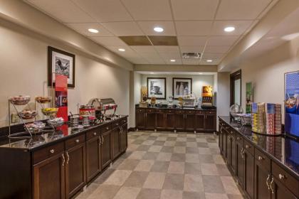 Hampton Inn Clearfield - image 13