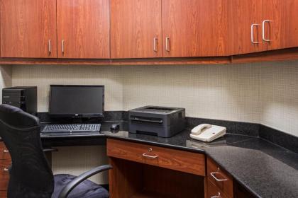 Hampton Inn Clearfield - image 4