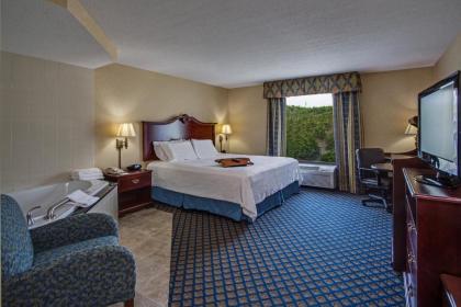 Hampton Inn Clearfield - image 8