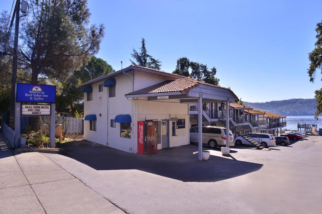 Americas Best Value Inn and Suites Clearlake - main image