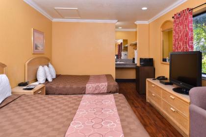 Americas Best Value Inn and Suites Clearlake - image 10