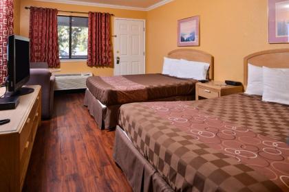 Americas Best Value Inn and Suites Clearlake - image 12