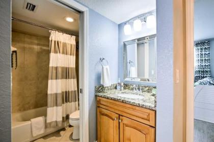 Oceanfront Condo with Pool-Walk to Clearwater Beach! - image 2