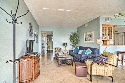 Coastal Condo with Pool Walk to Clearwater Beach! - main image