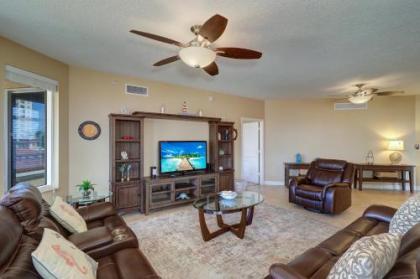 Stunning Beachfront 3 Bd Apartment @ Clearwater Belle Harbor - image 4