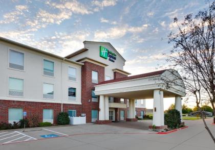 Holiday Inn Express Hotel & Suites Cleburne an IHG Hotel - image 7