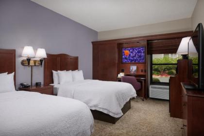 Hampton Inn Clemson - image 10