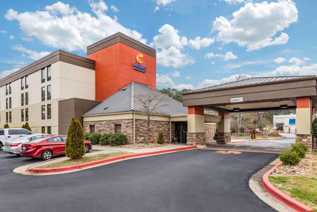 Comfort Inn & Suites Clemson - University Area - image 2