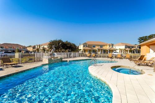 3 bedroom townhouse in Serenity complex with private pool New Listing - image 2