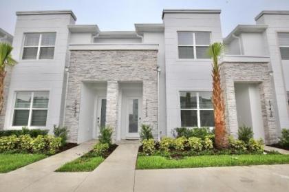 Amazing New 3 Bedroom&loft Townhouse In Hidden Forest With Private Pool! - image 2