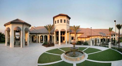 Gorgeous 4Bd w Pool Champions Gate Resort 1172 - main image