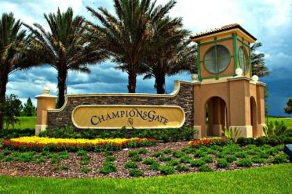 Gorgeous 4Bd w Pool Champions Gate Resort 1172 - image 3