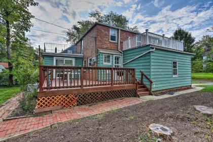 Pet-Friendly Home Less Than 8 Mi to Downtown Cleveland! - image 8