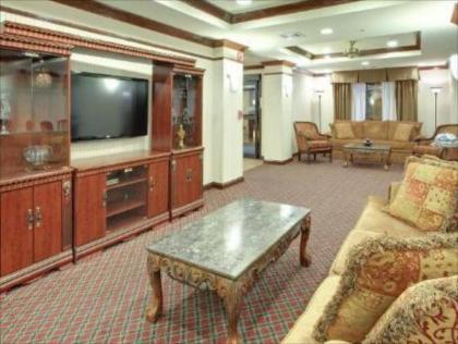 Holiday Inn Express Hotel & Suites Cleveland - Ms - image 4