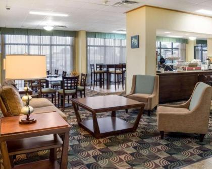 Quality Inn Cleveland - image 2