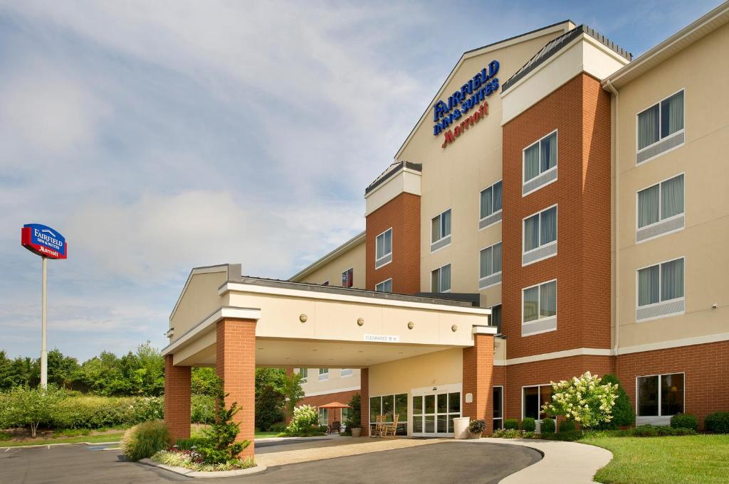 Fairfield Inn and Suites Cleveland - main image