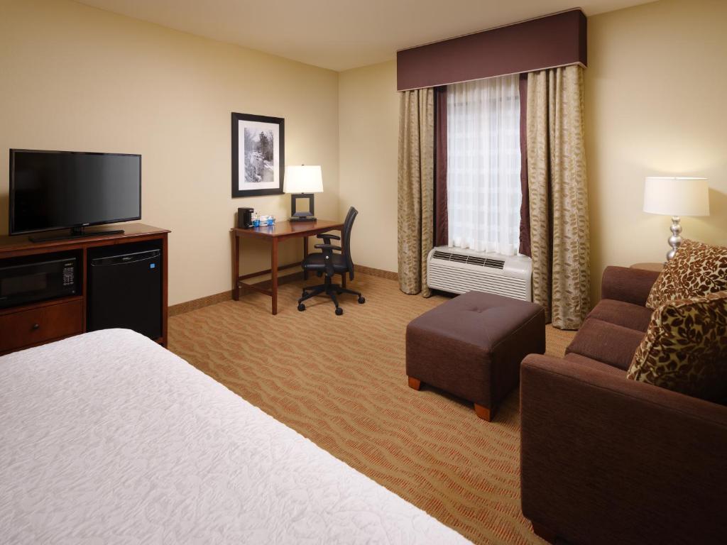 Hampton Inn Cleveland Tennessee - image 3