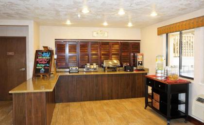 Best Western Grande River Inn & Suites - image 3