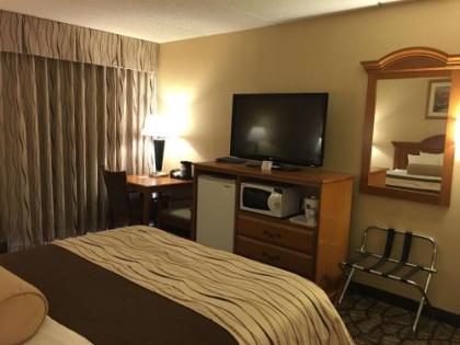 Best Western Clifton Park - image 13