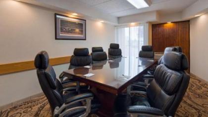 Best Western Clifton Park - image 7