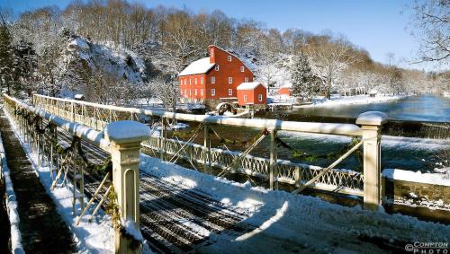 Holiday Inn Clinton - image 3