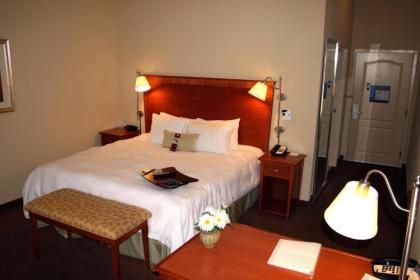 Hampton Inn Clinton - image 13