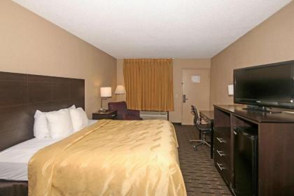 Quality Inn Clinton - image 2