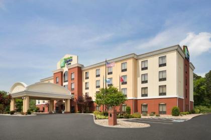 Holiday Inn Express Hotel & Suites Knoxville-Clinton an IHG Hotel - image 12