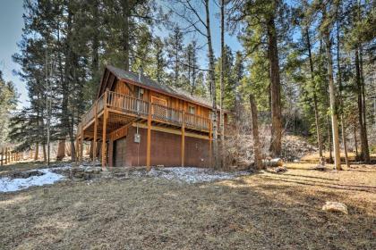 Reed Cabin with Deck - 3 Miles to Ski Cloudcroft! - image 2