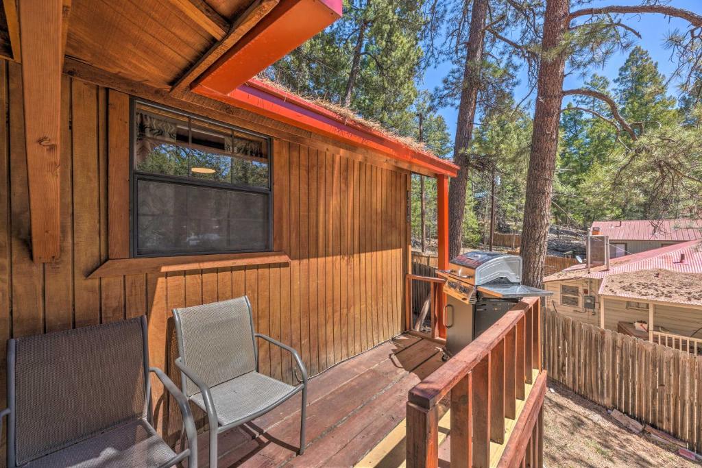 Pet Friendly Cloudcroft Cabin with Forest Views - image 4