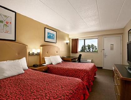 Days Inn by Wyndham Cloverdale Greencastle - image 15