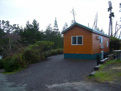 Pacific City Camping Resort Cottage 1 - image 2