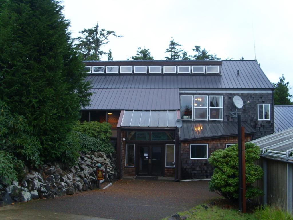 Pacific City Camping Resort Yurt 12 - image 7