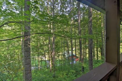 Clyde Cabin with Porch - Mins to Smoky Mountains - image 15