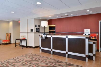 Hampton Inn & Suites California University-Pittsburgh - image 13