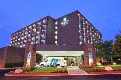 Embassy Suites Baltimore - North/Hunt Valley - image 2