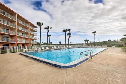 Oceanfront Cocoa Beach Condo with View -Walk to Pier! - image 14